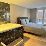 Romantique - Balneo Privé - Parking Douai