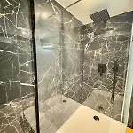 Romantique - Balneo Privé - Parking Appartamento