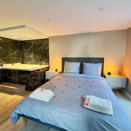 Romantique - Balneo Prive - Parking *